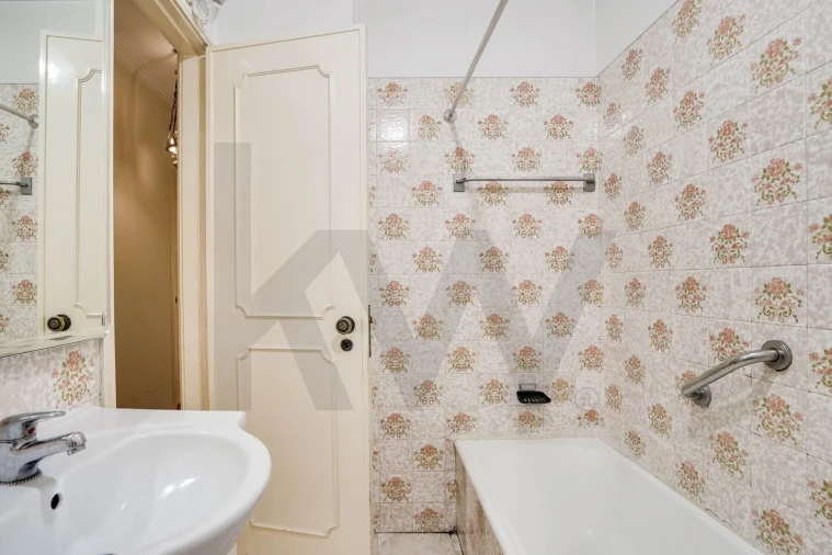 Apartamento T3 para Venda em São Domingos de Benfica Foto 40