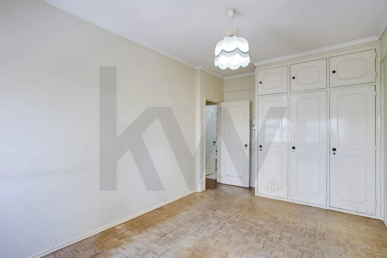 Apartamento T3 para Venda em São Domingos de Benfica Foto 16