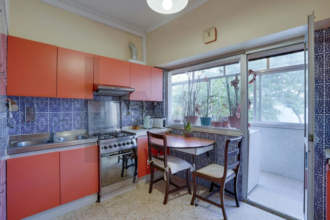 Apartamento T3 para Venda em São Domingos de Benfica Foto 23