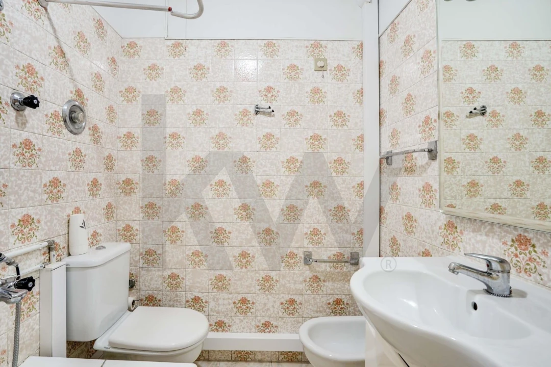 Apartamento T3 para Venda em São Domingos de Benfica Foto 42