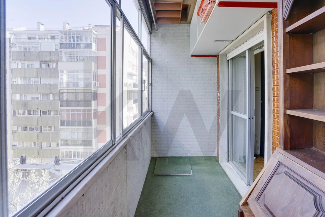 Apartamento T3 para Venda em São Domingos de Benfica Foto 32