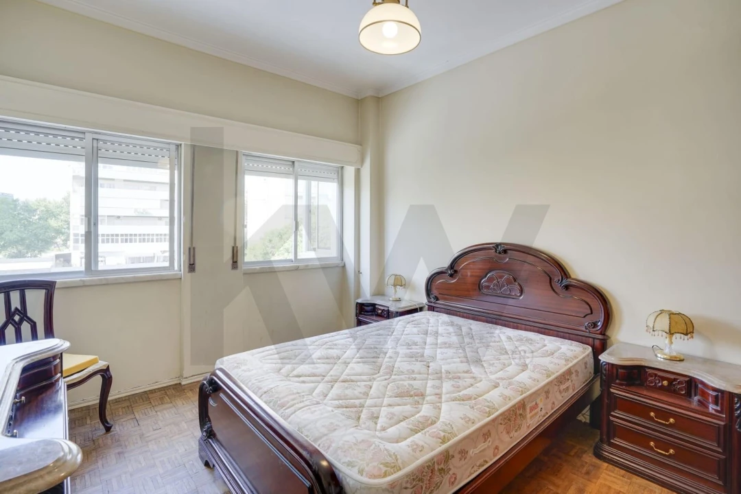 Apartamento T3 para Venda em São Domingos de Benfica Foto 11