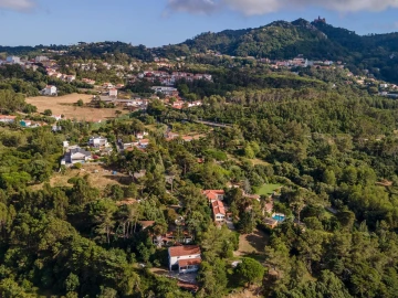 Quinta T10 para Venda em São João das Lampas e Terrugem