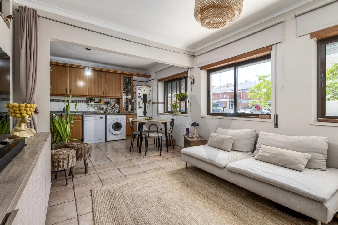 Apartamento T2 para Venda em Pinhal Novo Foto 7