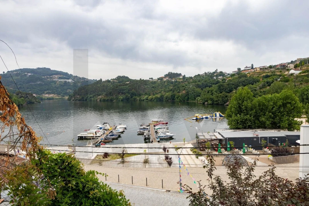 Moradia T5 para Venda em Alpendorada, Várzea e Torrão Foto 12