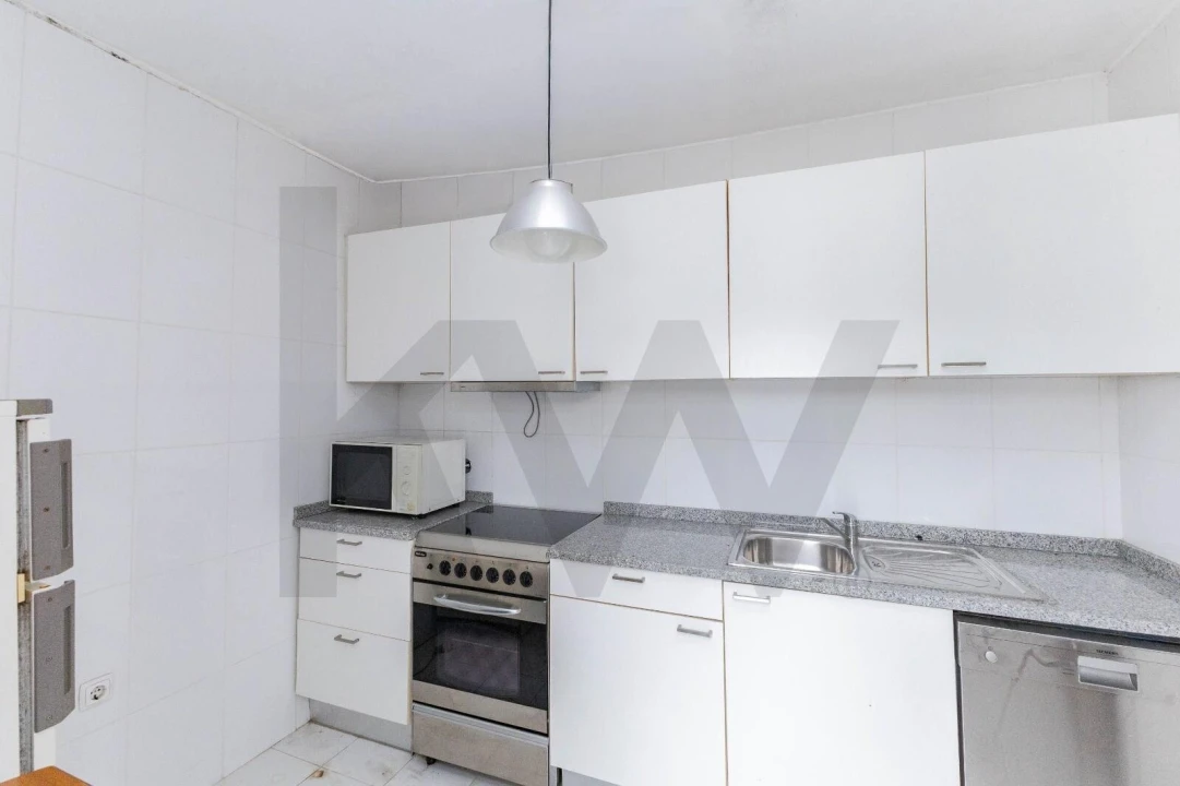 Moradia T5 para Venda em Alpendorada, Várzea e Torrão Foto 5