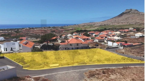 Terreno para Venda em Porto Santo