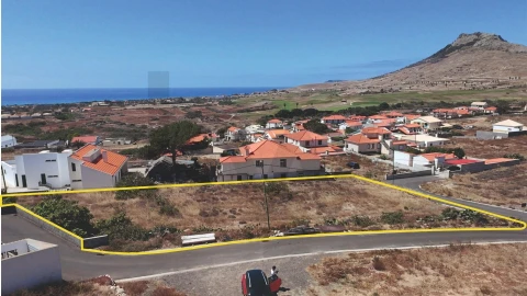 Terreno para Venda em Porto Santo