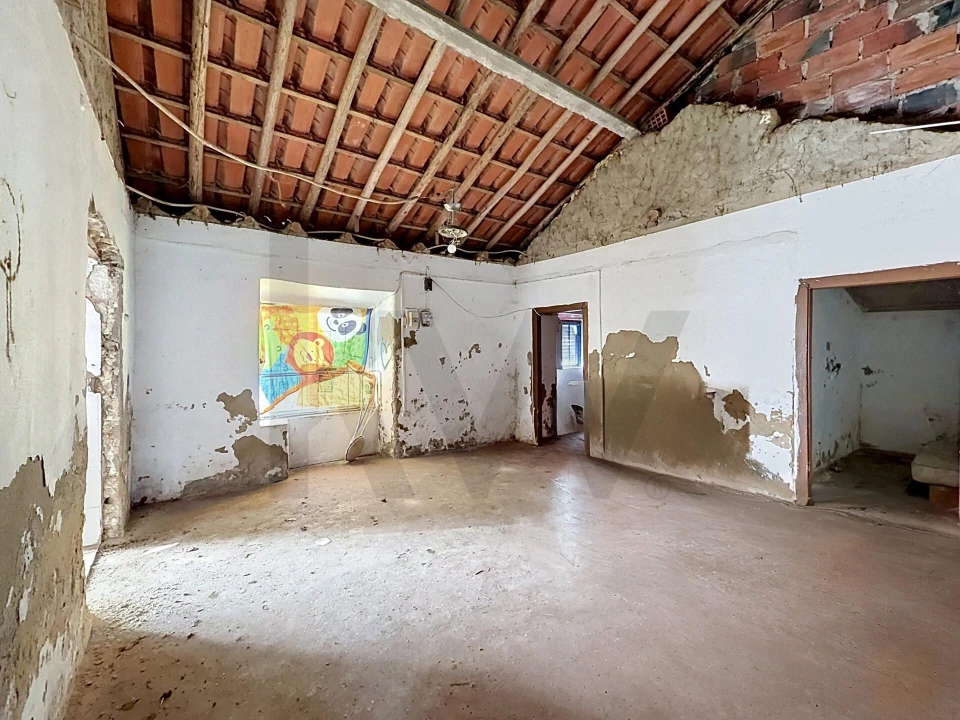 Moradia T2 para Venda em Marvila, Ribeira Santarém, São Salvador, São Nicolau Foto 2