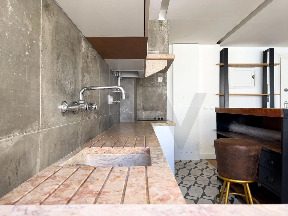 Apartamento T1 para Arrendamento em Campo de Ourique Foto 22
