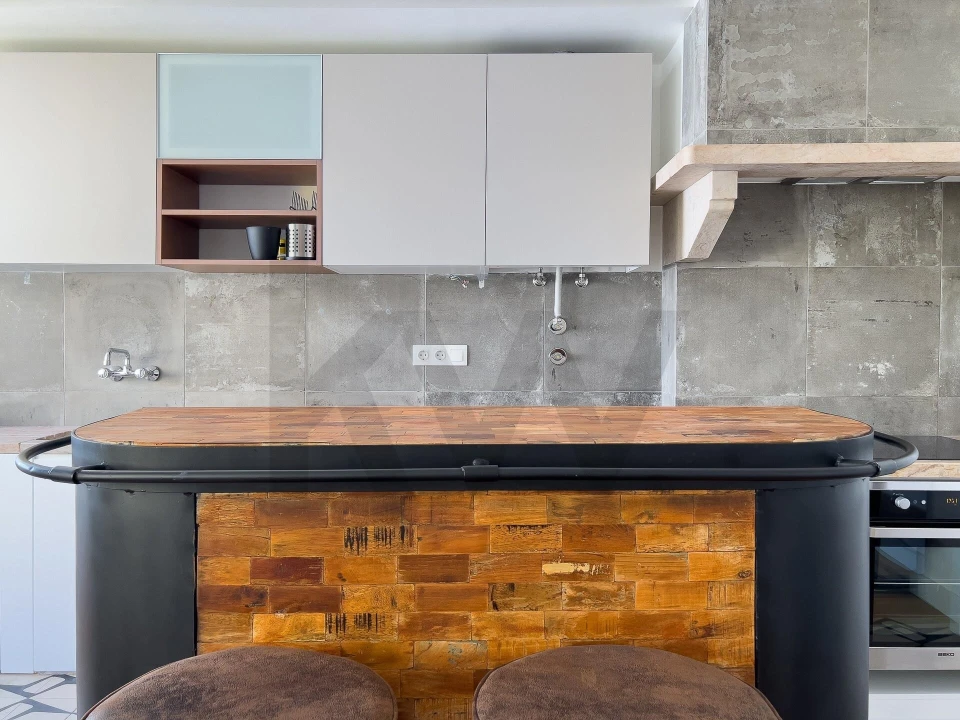 Apartamento T1 para Arrendamento em Campo de Ourique Foto 13