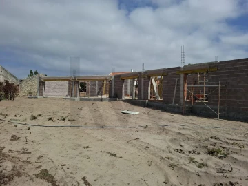 Moradia T3 para Venda em Nossa Senhora do Pópulo, Coto e São Gregório