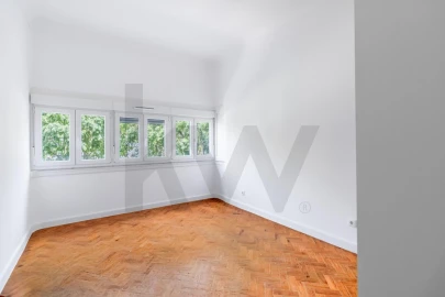 Apartamento T4 para Arrendamento em Avenidas Novas