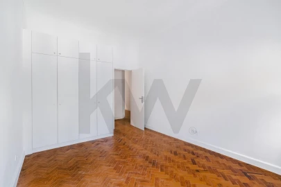 Apartamento T4 para Arrendamento em Avenidas Novas