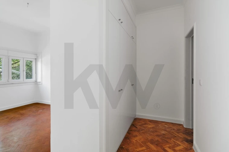 Apartamento T4 para Arrendamento em Avenidas Novas Foto 22