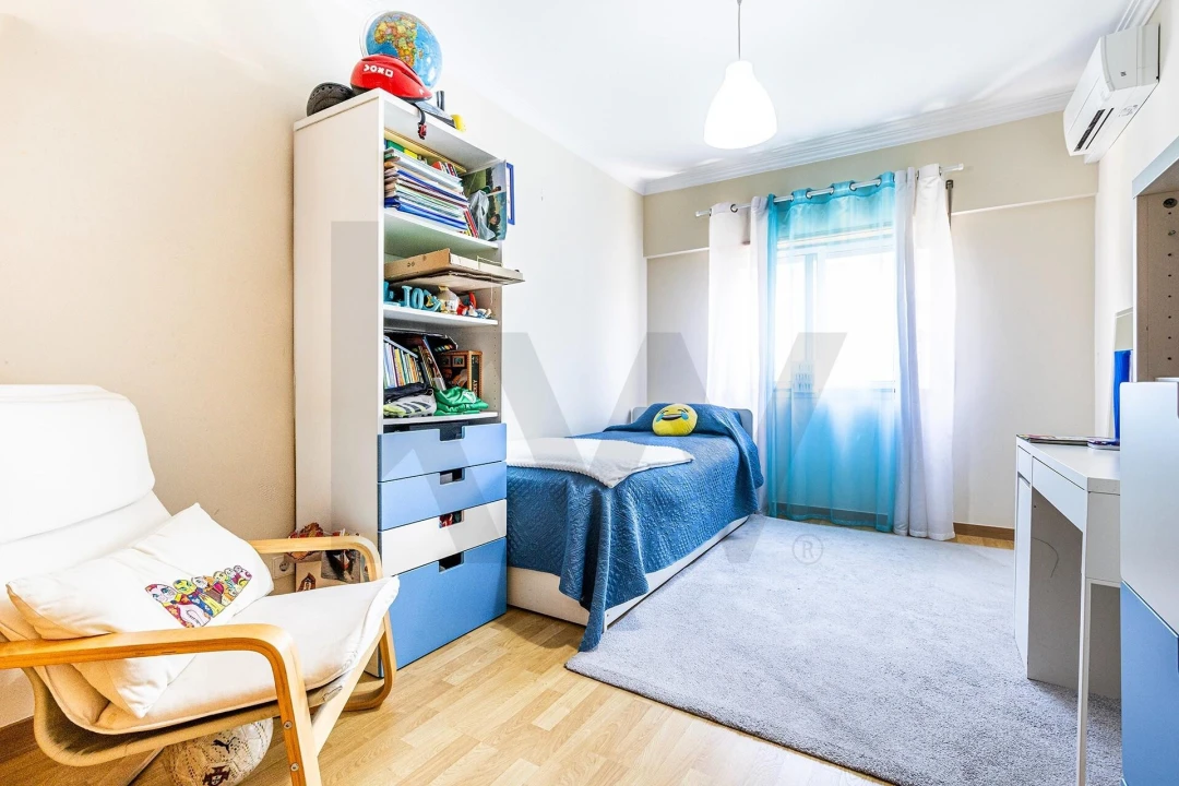 Apartamento T3 para Venda em Ramada e Caneças Foto 21