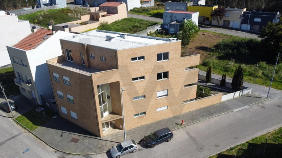Apartamento T3 para Venda em Pedroso e Seixezelo Foto 32