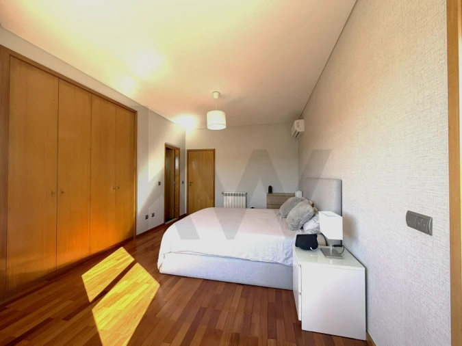 Apartamento T3 para Venda em Pedroso e Seixezelo Foto 11