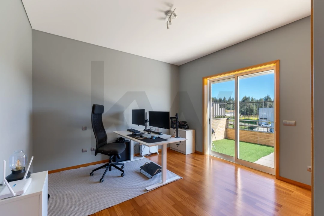 Apartamento T3 para Venda em Pedroso e Seixezelo Foto 21