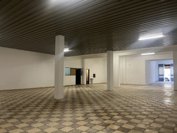 Armazém para Arrendamento em Baixa da Banheira e Vale da Amoreira