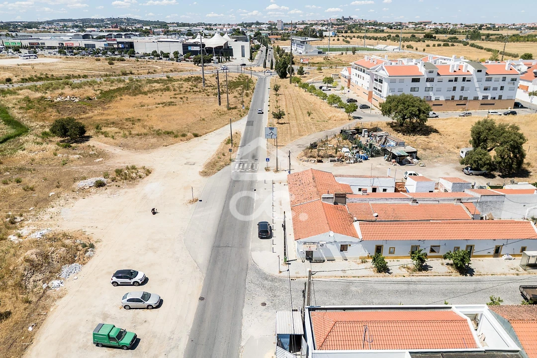 Moradia T2 para Venda em Malagueira e Horta das Figueiras Foto 45