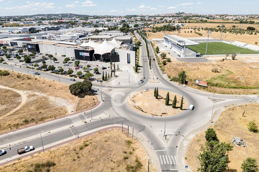 Moradia T2 para Venda em Malagueira e Horta das Figueiras Foto 5