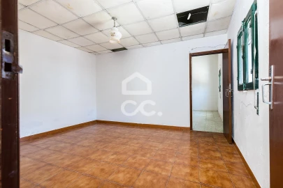Moradia T2 para Venda em Malagueira e Horta das Figueiras