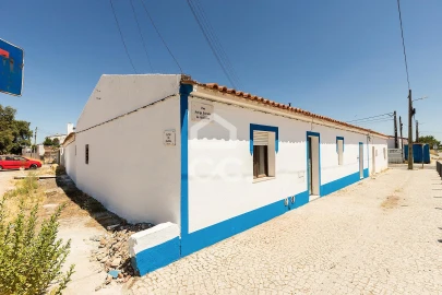 Moradia T2 para Venda em Malagueira e Horta das Figueiras