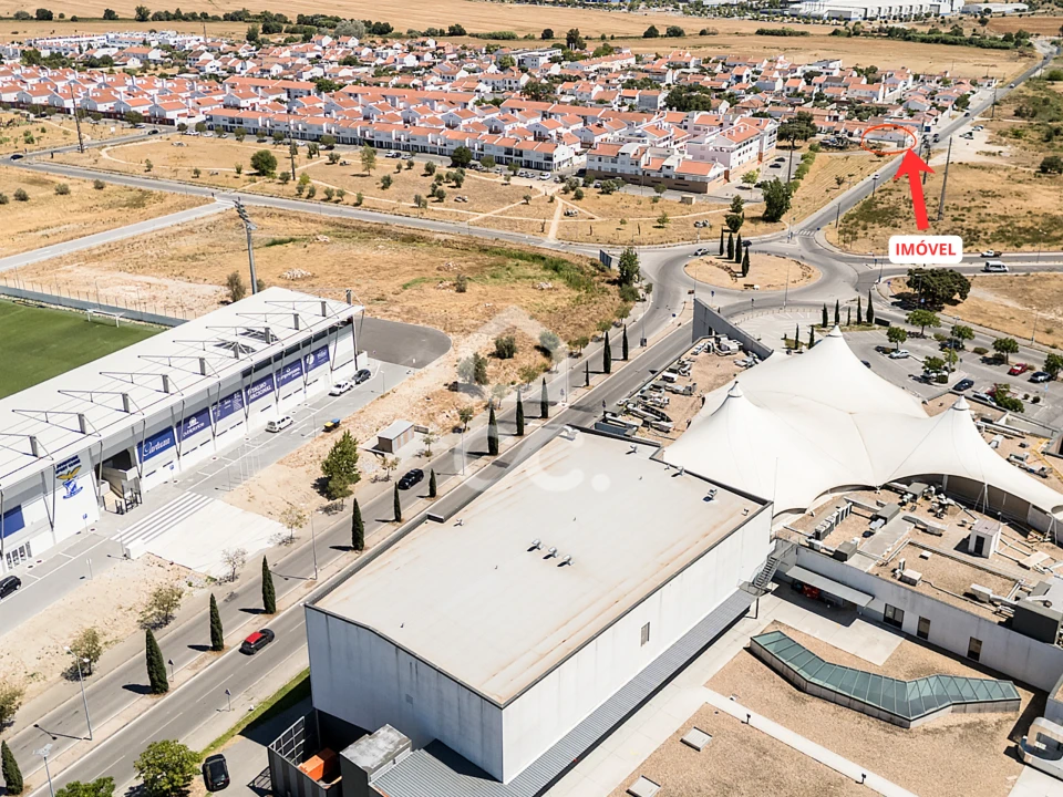 Moradia T2 para Venda em Malagueira e Horta das Figueiras Foto 6