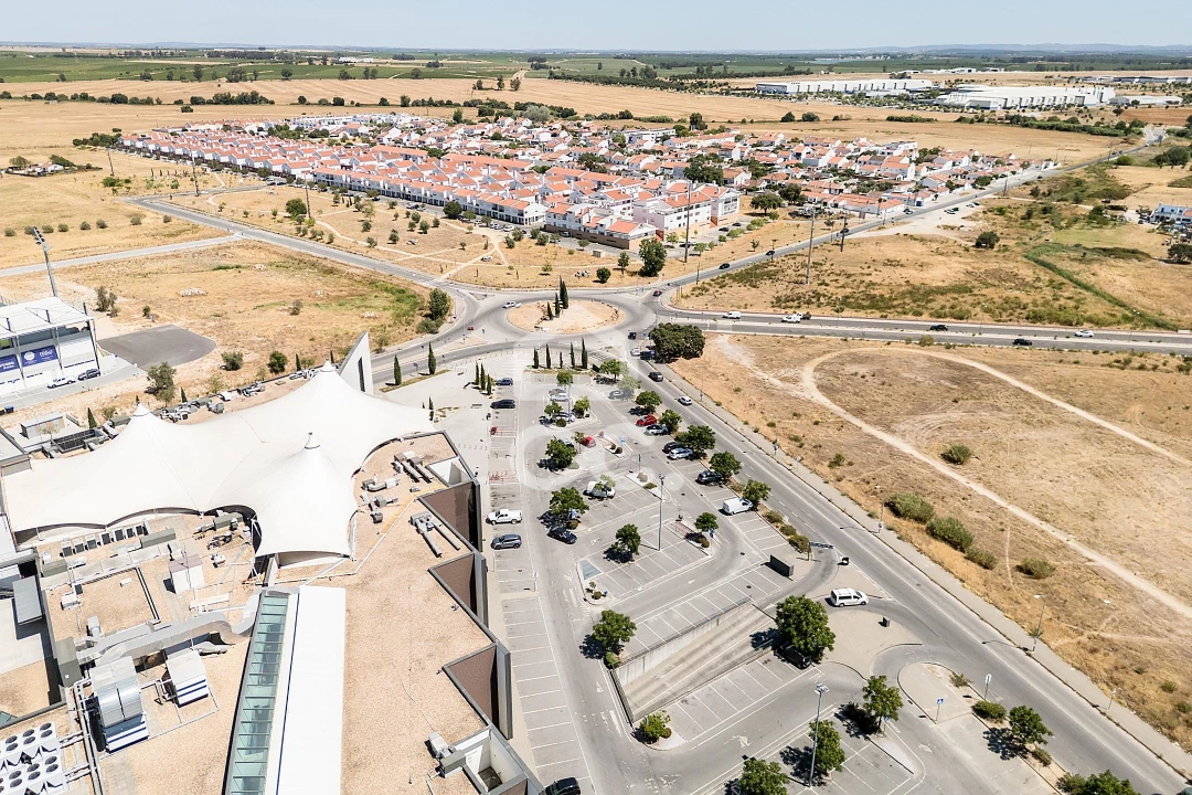 Moradia T2 para Venda em Malagueira e Horta das Figueiras Foto 52