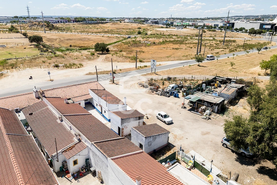Moradia T2 para Venda em Malagueira e Horta das Figueiras Foto 38