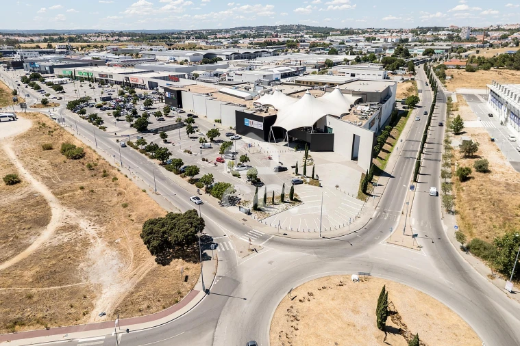 Moradia T2 para Venda em Malagueira e Horta das Figueiras Foto 47