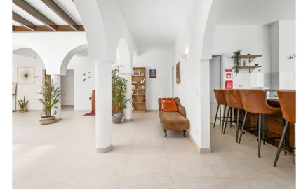 Moradia T5 para Venda em Quarteira