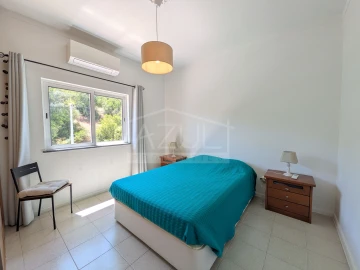 Moradia T4 para Venda em Loule (São Clemente)