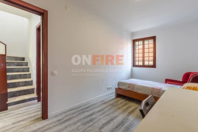 Moradia T4 para Venda em Funchal (Se)