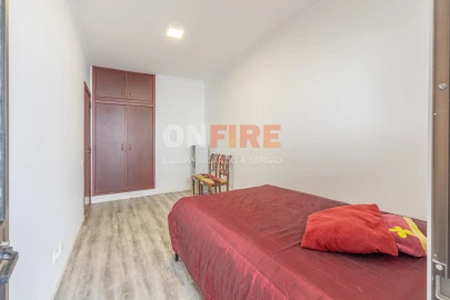 Moradia T4 para Venda em Funchal (Se)