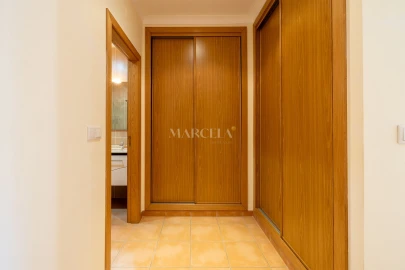 Apartamento T2 para Venda em Lagos (São Sebastião e Santa Maria)