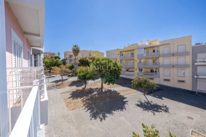 Apartamento T2 para Venda em Lagos (São Sebastião e Santa Maria)