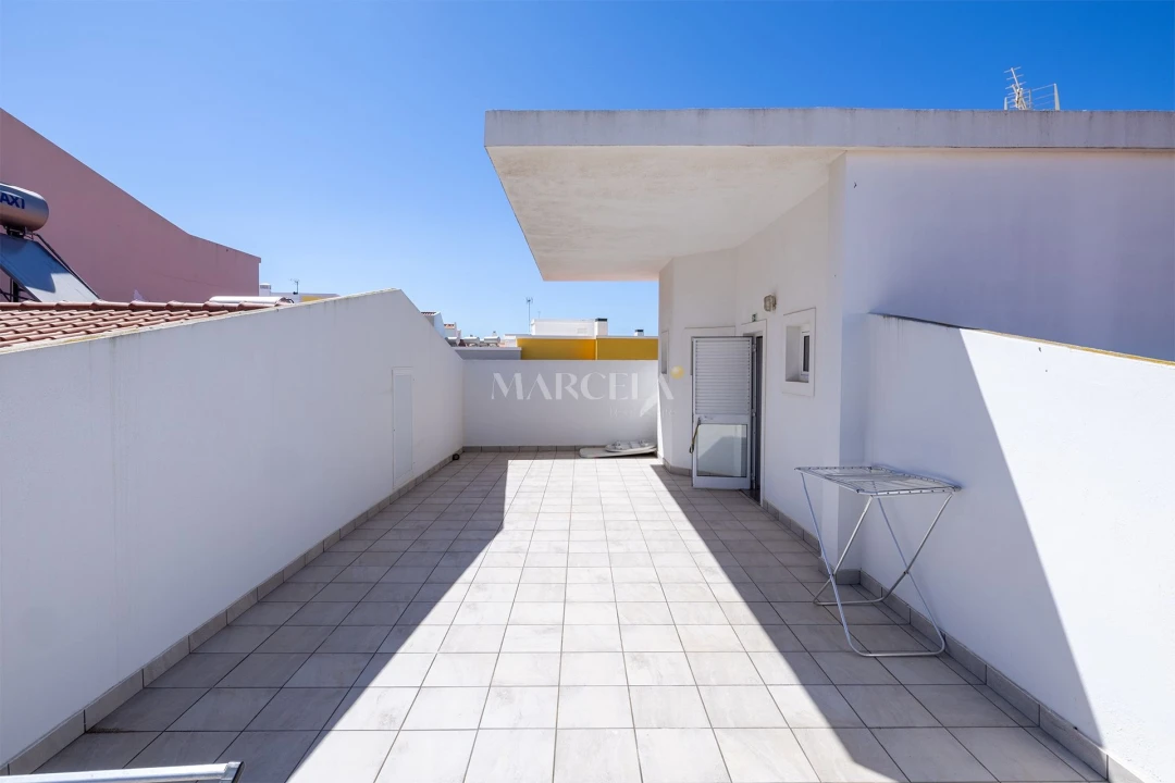 Apartamento T2 para Venda em Lagos (São Sebastião e Santa Maria) Foto 31