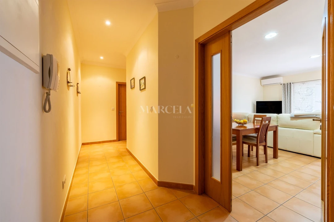 Apartamento T2 para Venda em Lagos (São Sebastião e Santa Maria) Foto 17