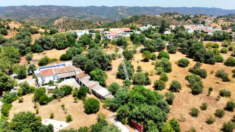 Moradia T4 para Venda em São Brás de Alportel