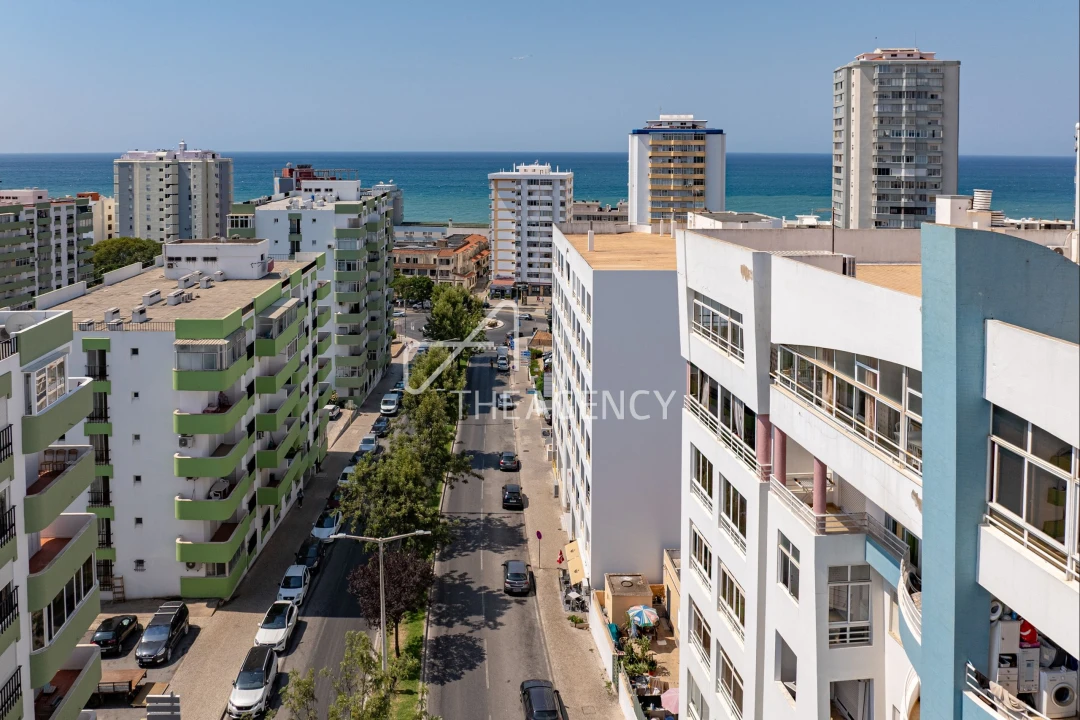 Apartamento T4 para Venda em Quarteira Foto 21