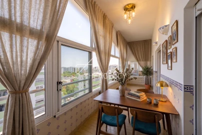 Apartamento T4 para Venda em Quarteira