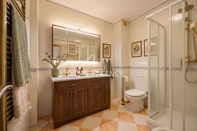Apartamento T4 para Venda em Quarteira