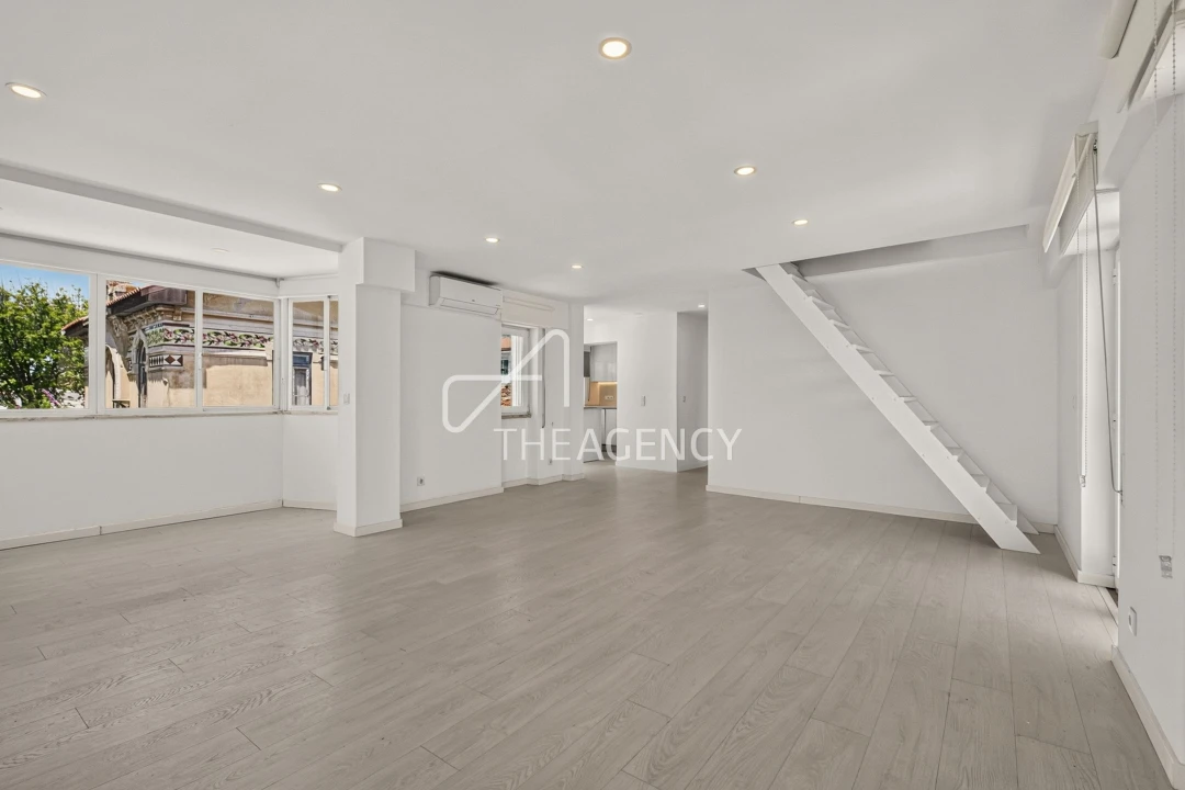 Apartamento T2 para Venda em Cascais e Estoril Foto 2