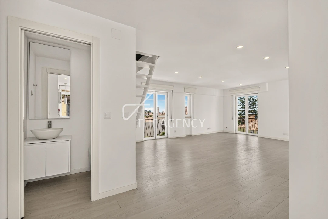 Apartamento T2 para Venda em Cascais e Estoril Foto 8