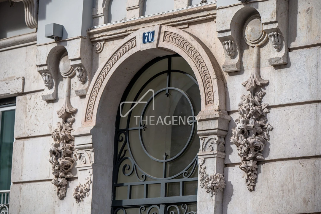 Apartamento T2 para Arrendamento em Santo António Foto 32