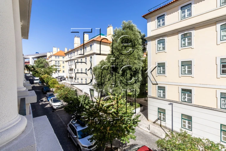 Apartamento T2 para Venda em Alcantara Foto 15