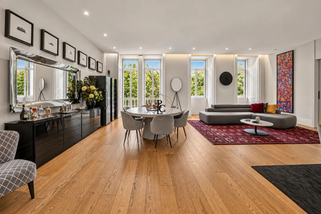 Apartamento T6 para Venda em Santo António Foto 2