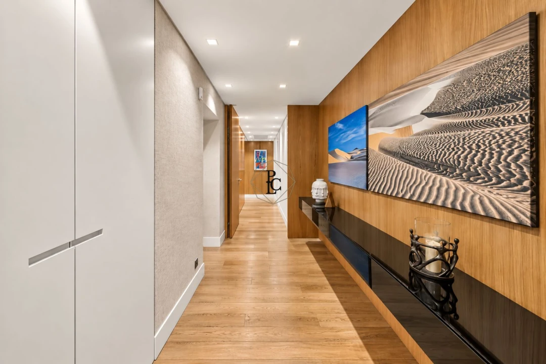 Apartamento T6 para Venda em Santo António Foto 6